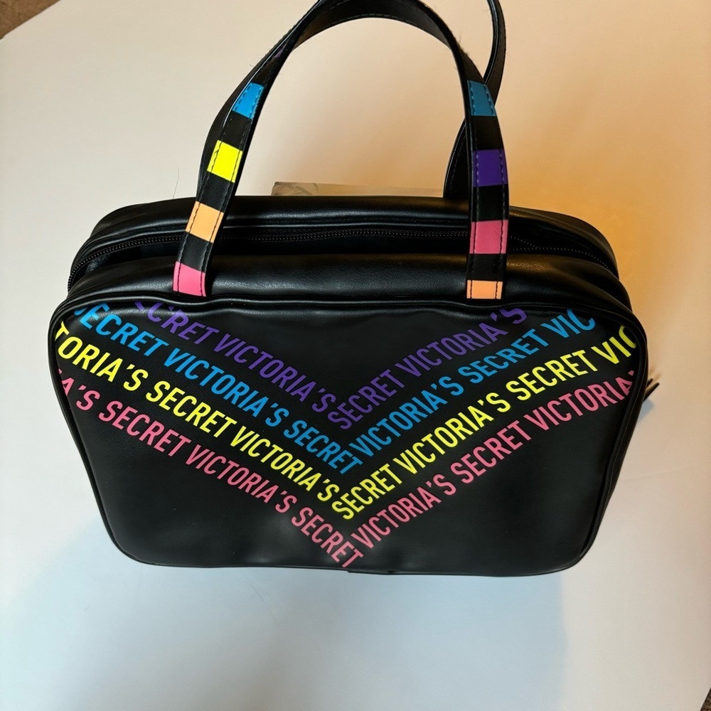 2/$30 Victoria's Secret Jetsetter Travel Case Make Up Bag Rainbow